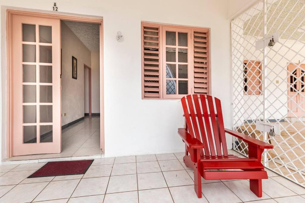 Shaw Park Gem Apt 12A Ocho Rios Eksteriør bilde
